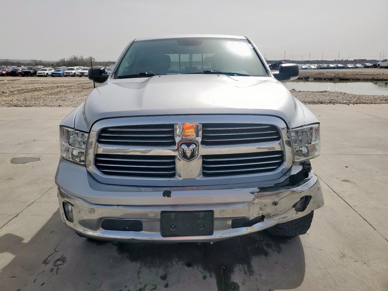 2017 RAM 1500 SLT - Фото 5