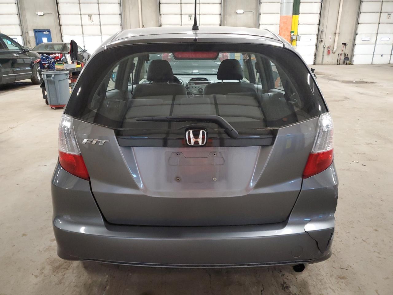 2013 HONDA FIT - Image 6