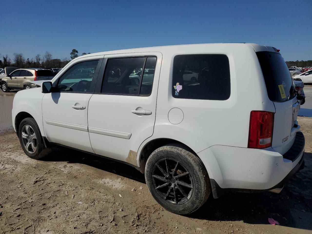 2012 HONDA PILOT EXLN - Image 2