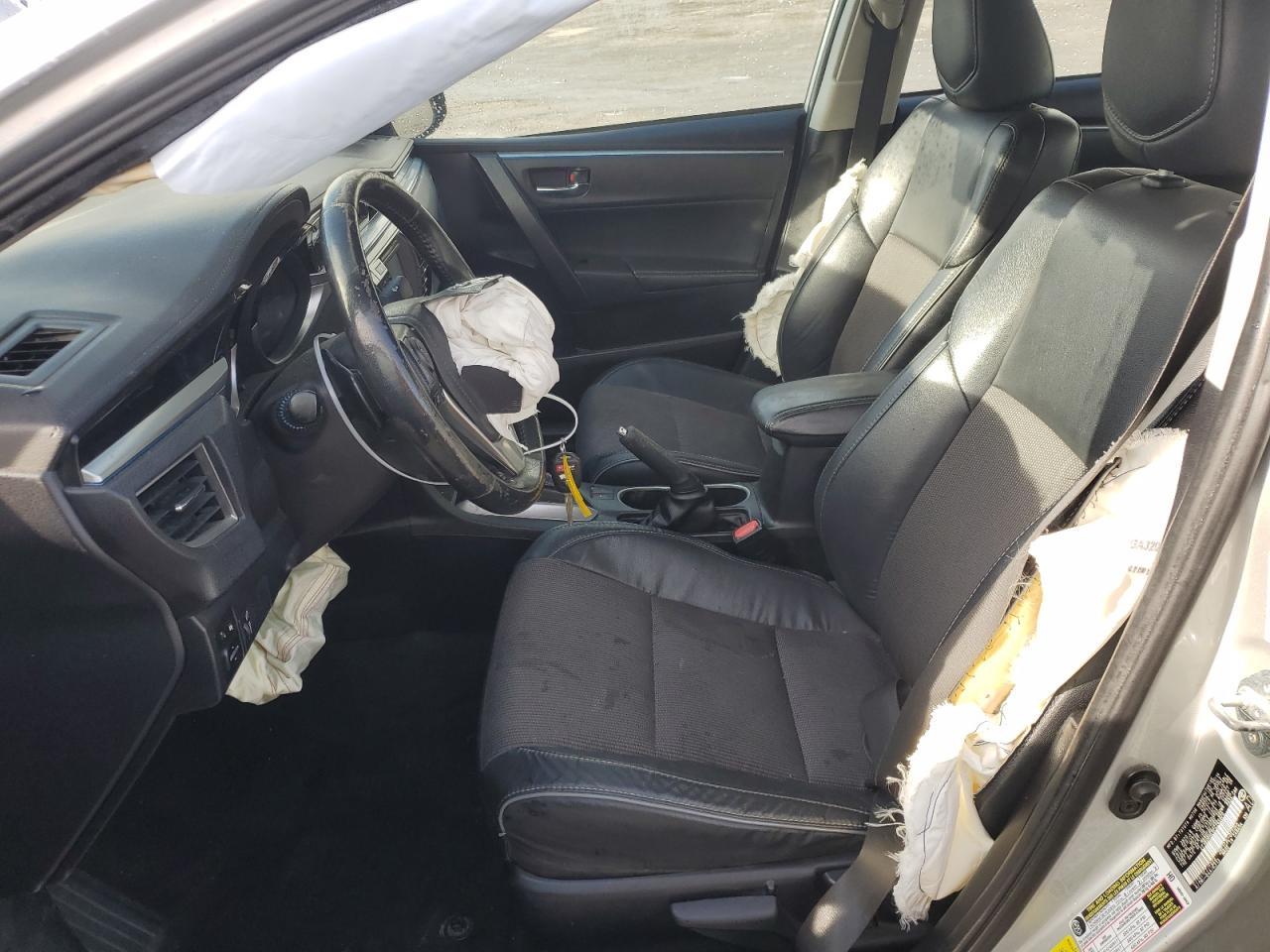 2015 TOYOTA COROLLA L - Фото 7
