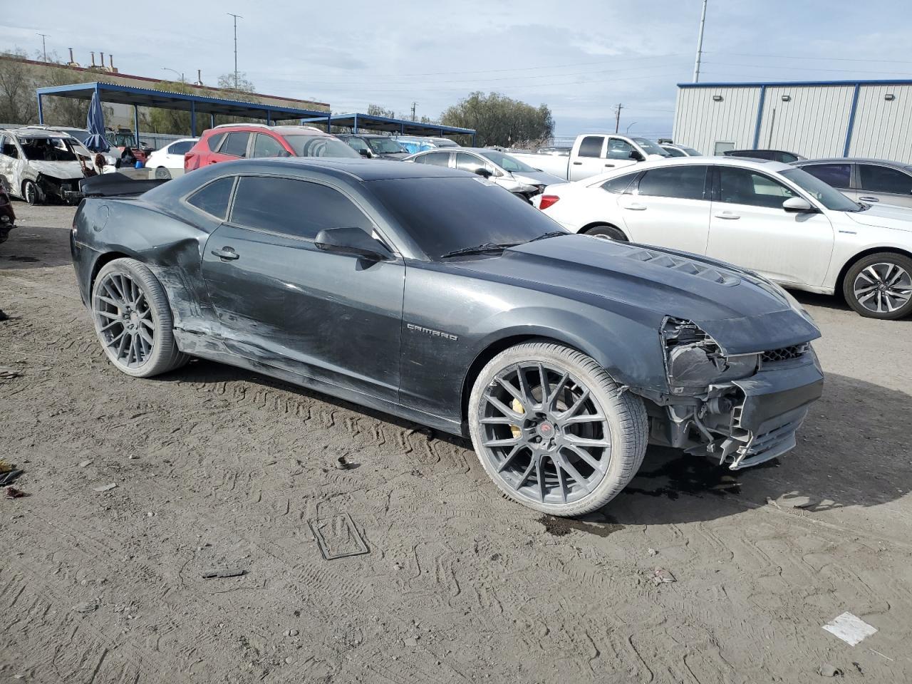 2015 CHEVROLET CAMARO 2SS - Image 4