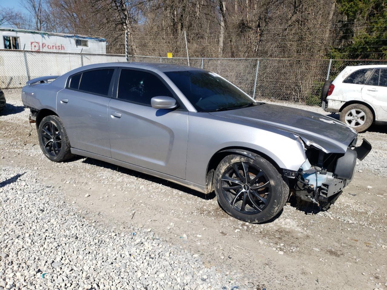 2014 DODGE CHARGER SE - Image 4