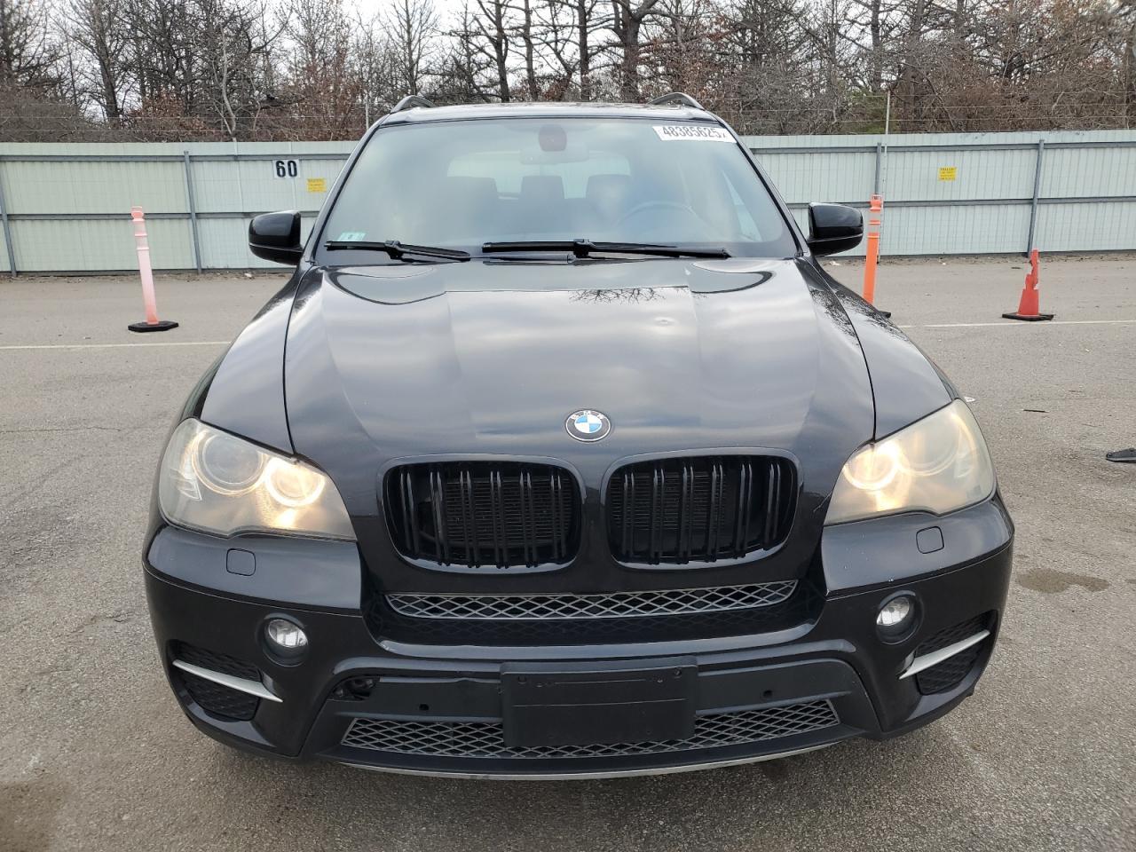 2011 BMW X5 XDRIVE5 - Image 5