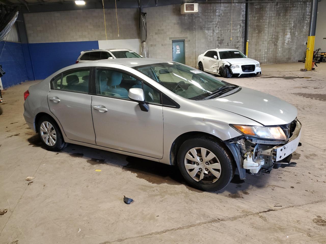 2012 HONDA CIVIC LX - Фото 4
