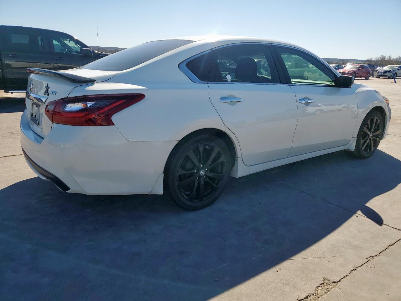 2017 NISSAN ALTIMA 2.5 - Фото 3
