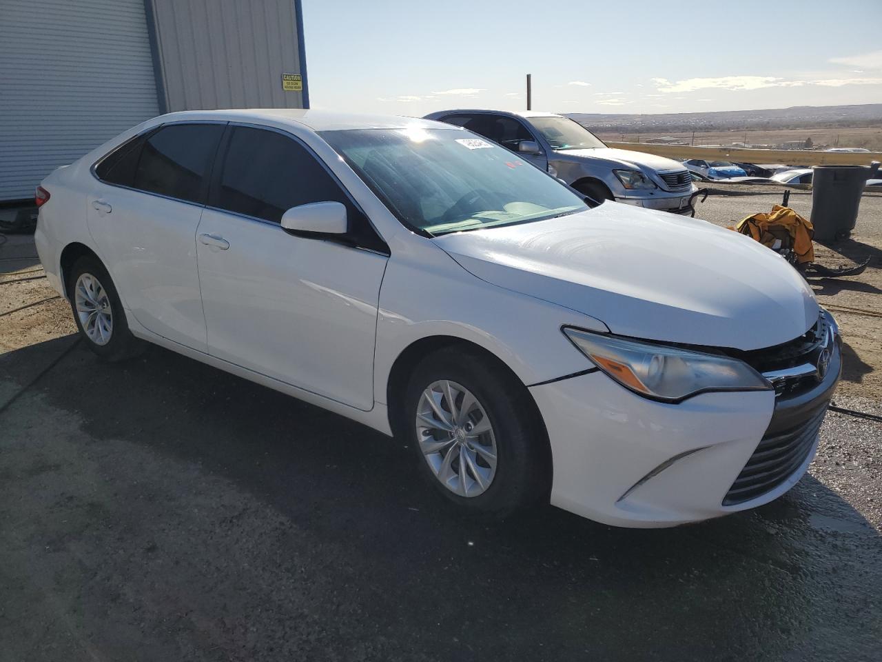 2017 TOYOTA CAMRY LE - Image 4