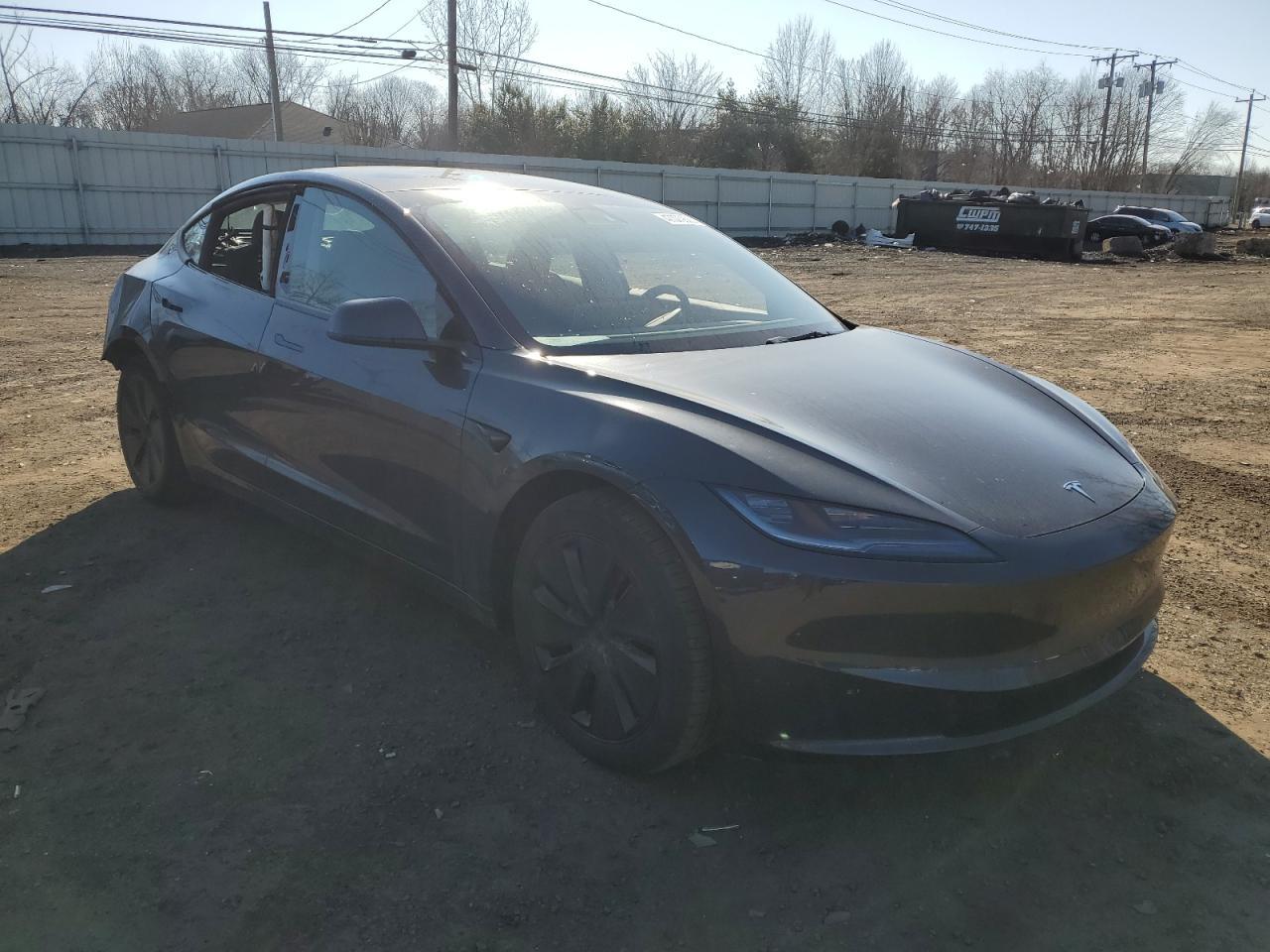 2024 TESLA MODEL 3 - Image 4