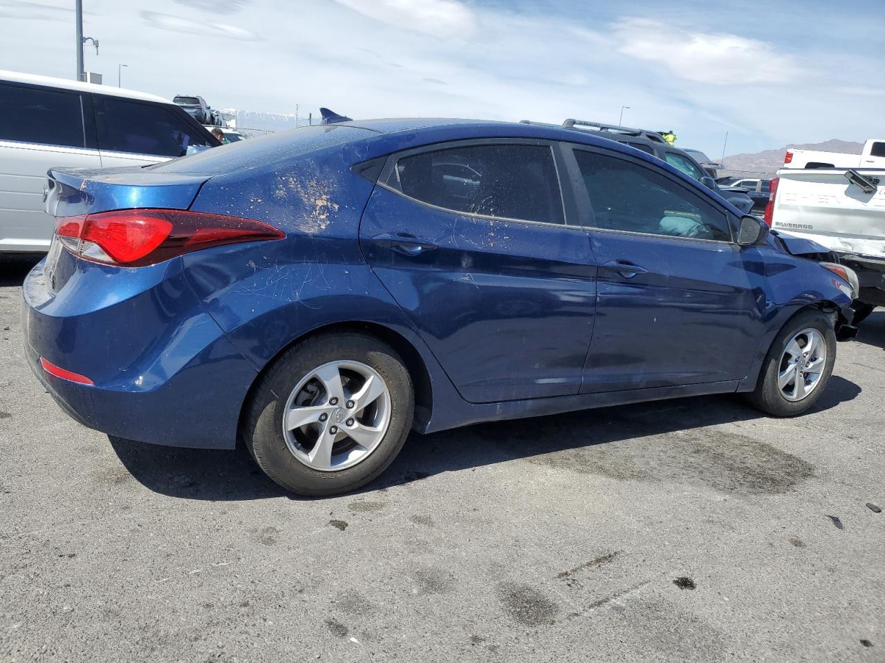 2015 HYUNDAI ELANTRA SE - Фото 3