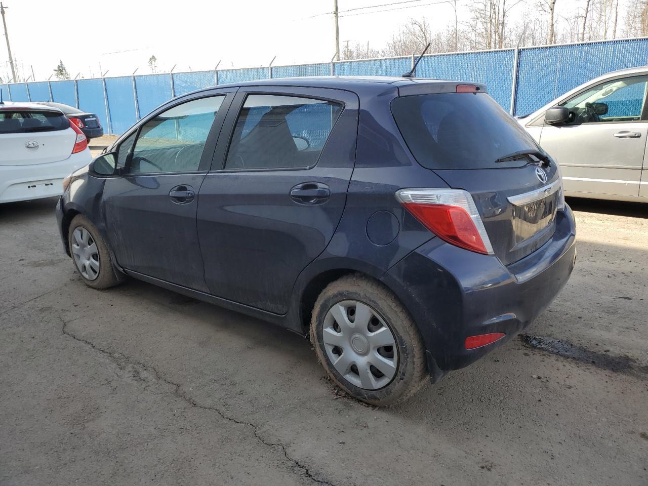 2014 TOYOTA YARIS - Фото 2