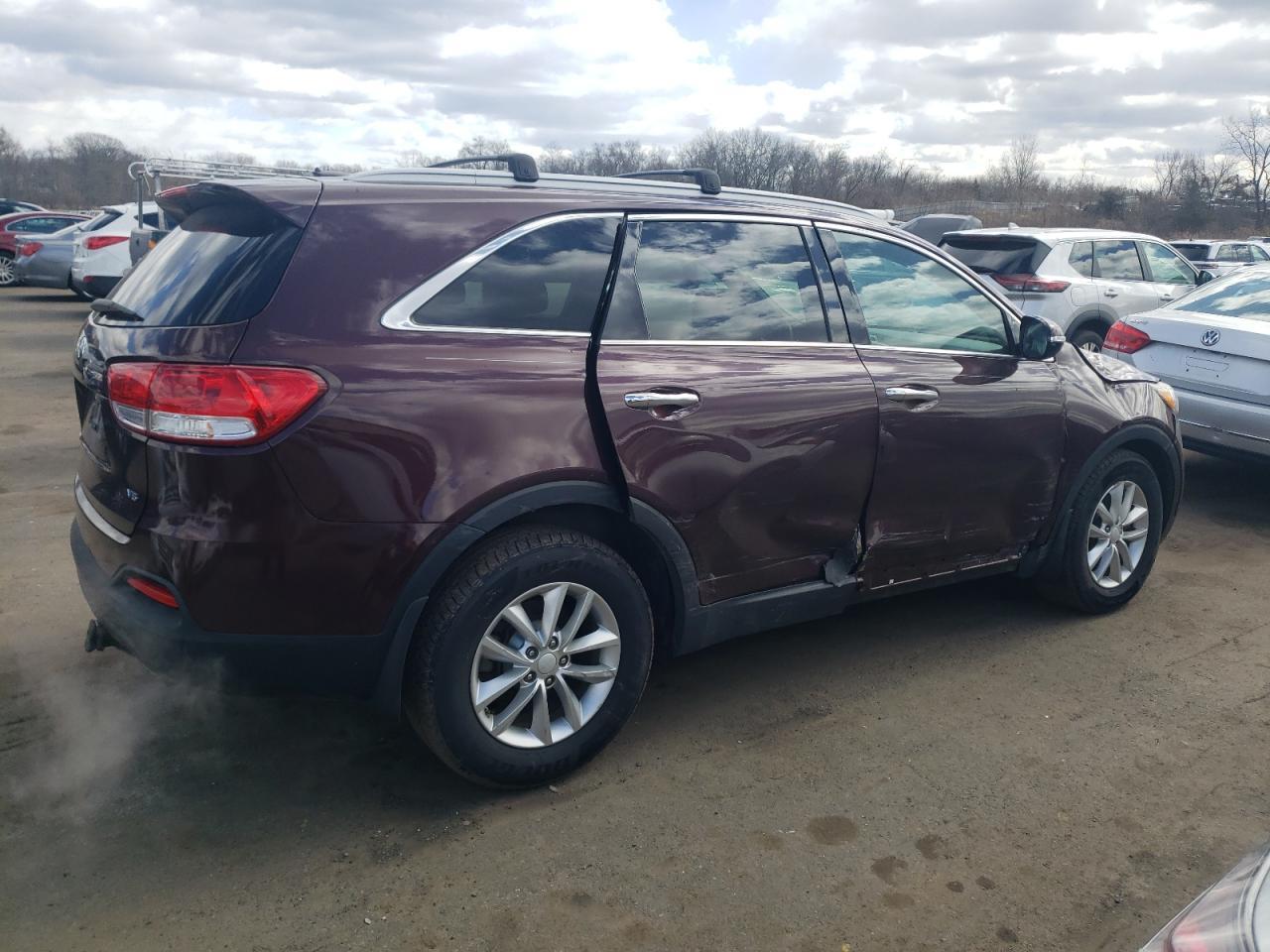 2017 KIA SORENTO LX - Фото 3