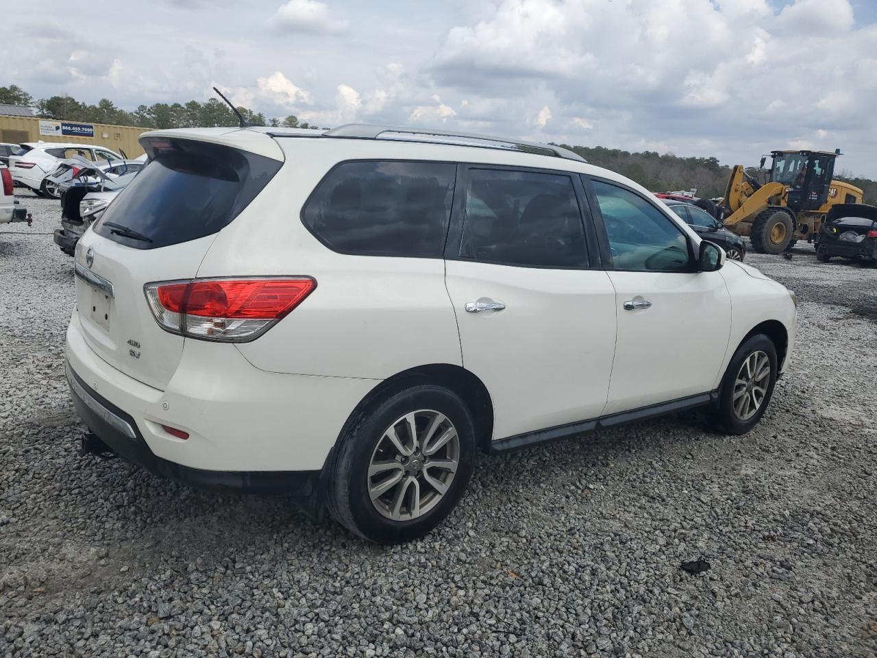 2013 NISSAN PATHFINDER - Фото 3