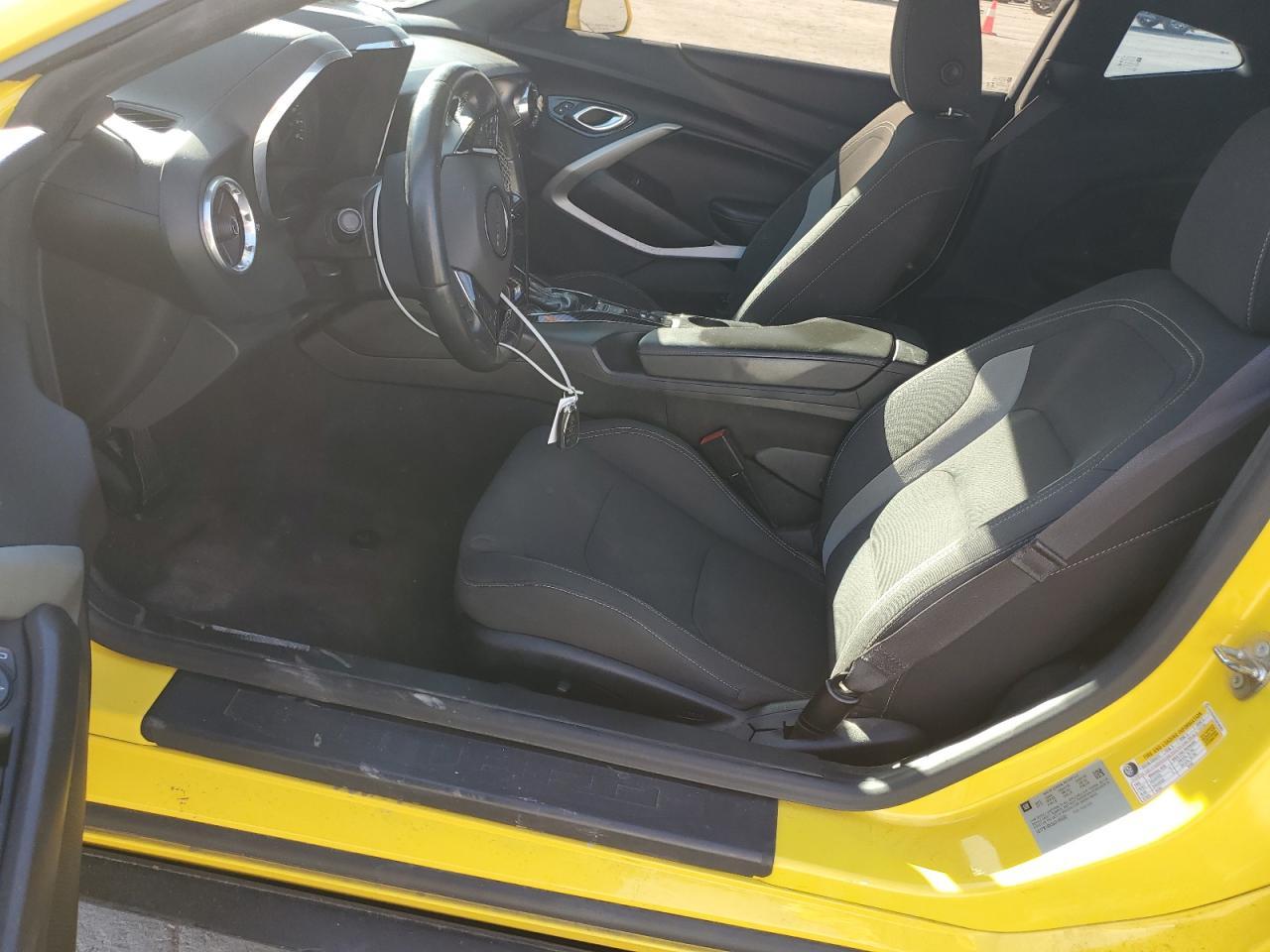 2018 CHEVROLET CAMARO LT - Image 7
