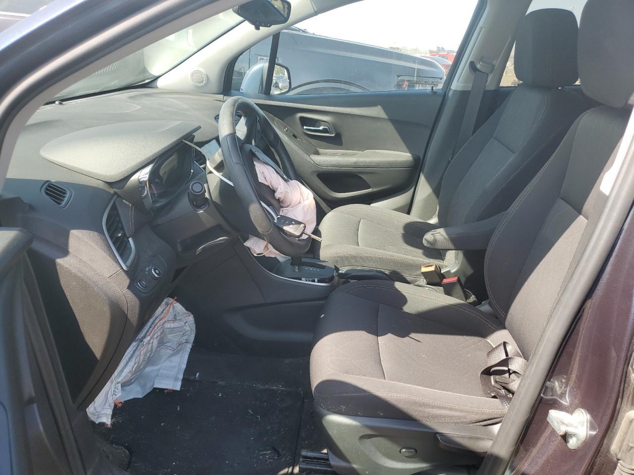2018 CHEVROLET TRAX 1LT - Image 7