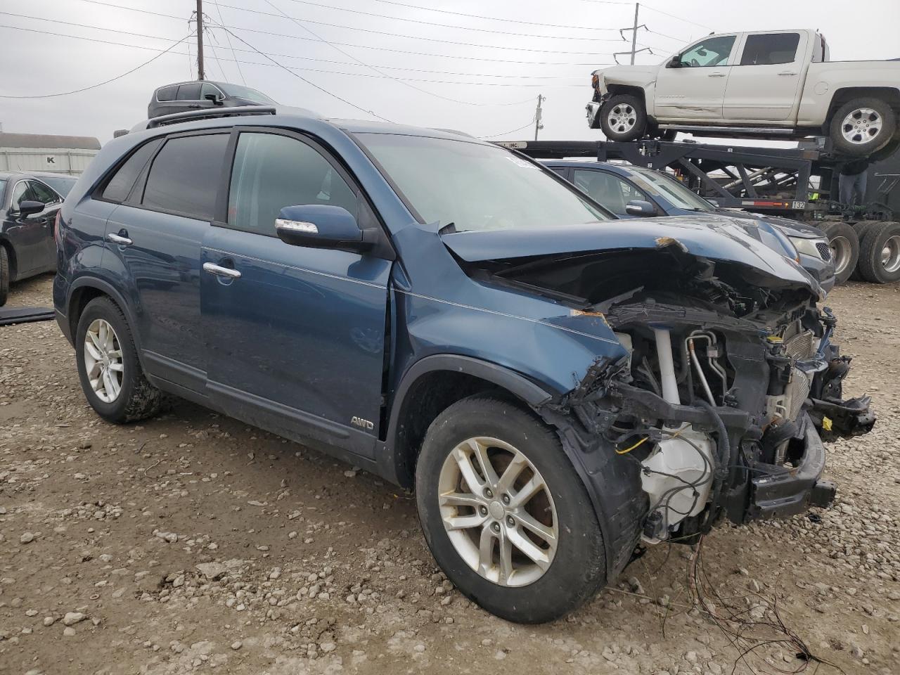 2014 KIA SORENTO LX - Image 4