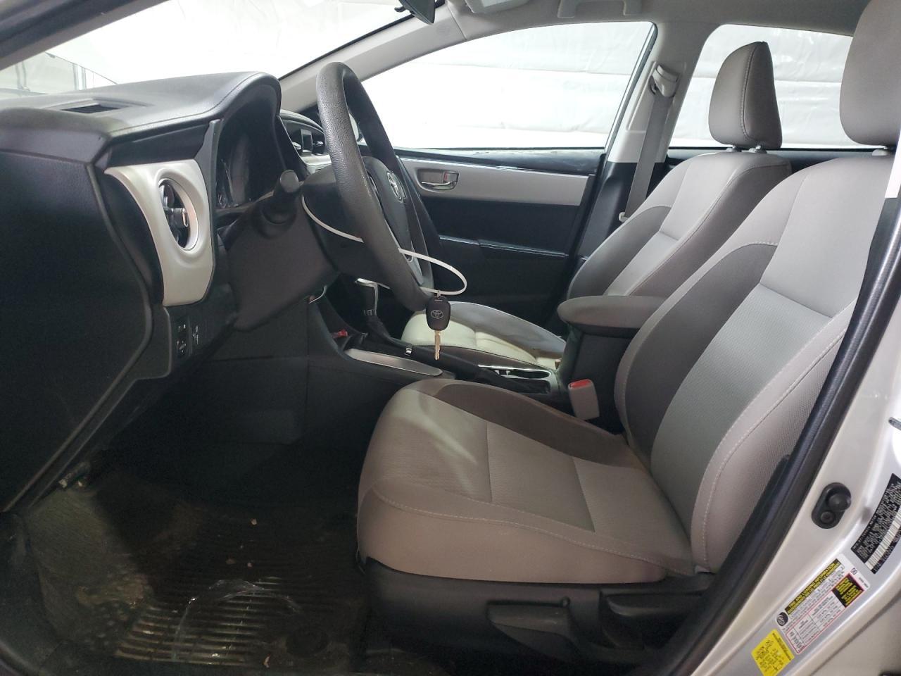 2018 TOYOTA COROLLA L - Image 7
