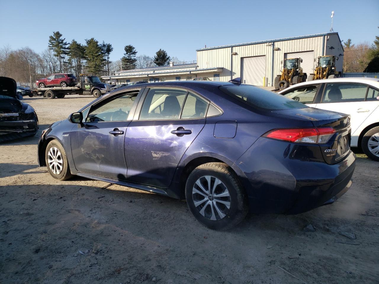 2020 TOYOTA COROLLA LE - Image 2