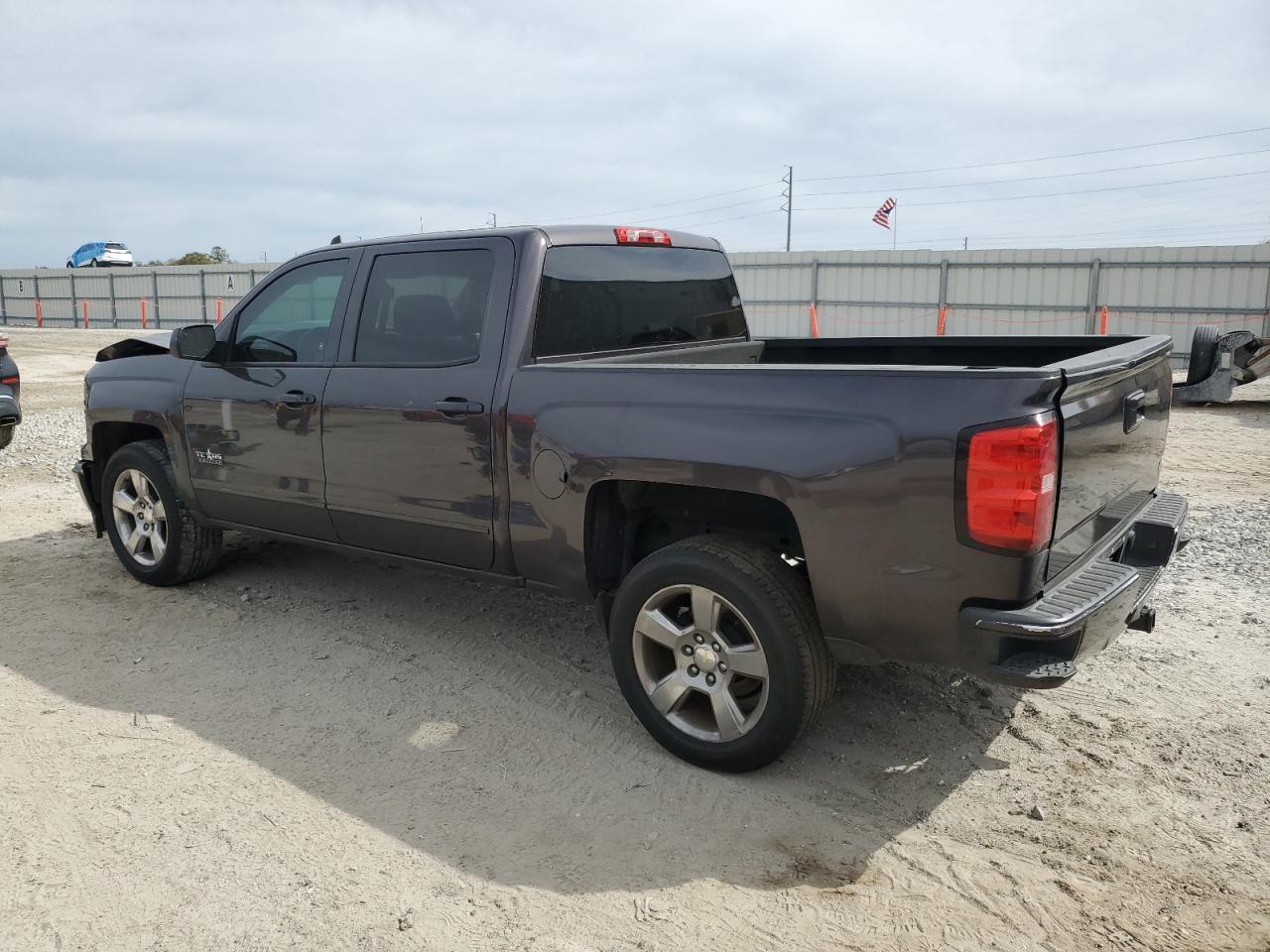 2015 CHEVROLET SILVERADO - Фото 2
