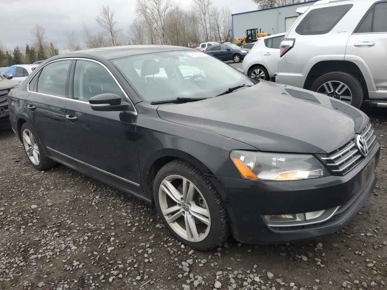 2013 VOLKSWAGEN PASSAT SE - Фото 4