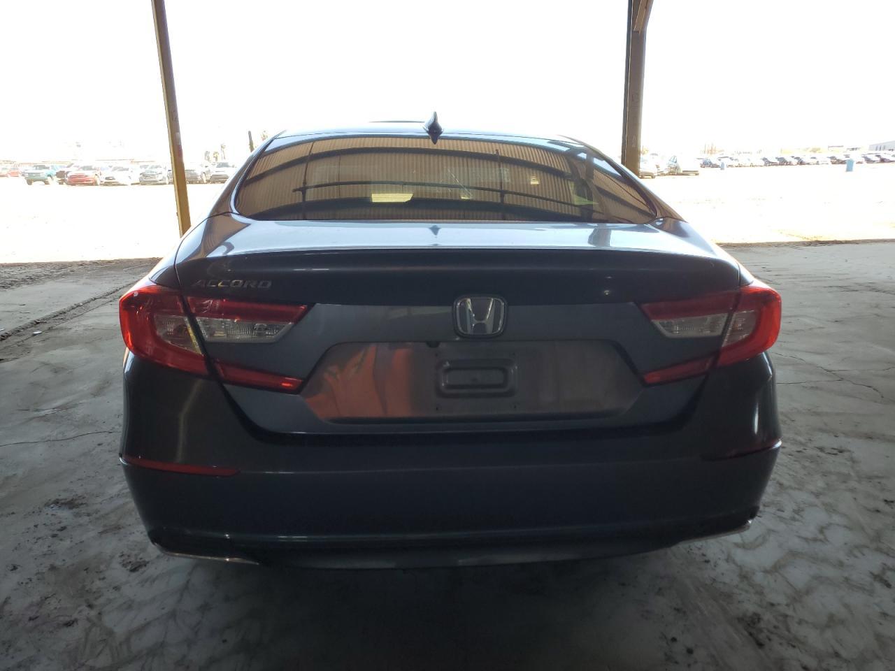 2018 HONDA ACCORD LX - Фото 6