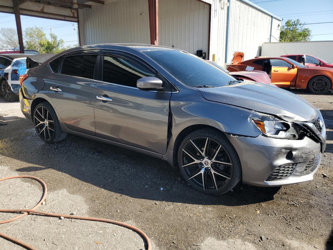 2017 NISSAN SENTRA S - Image 4