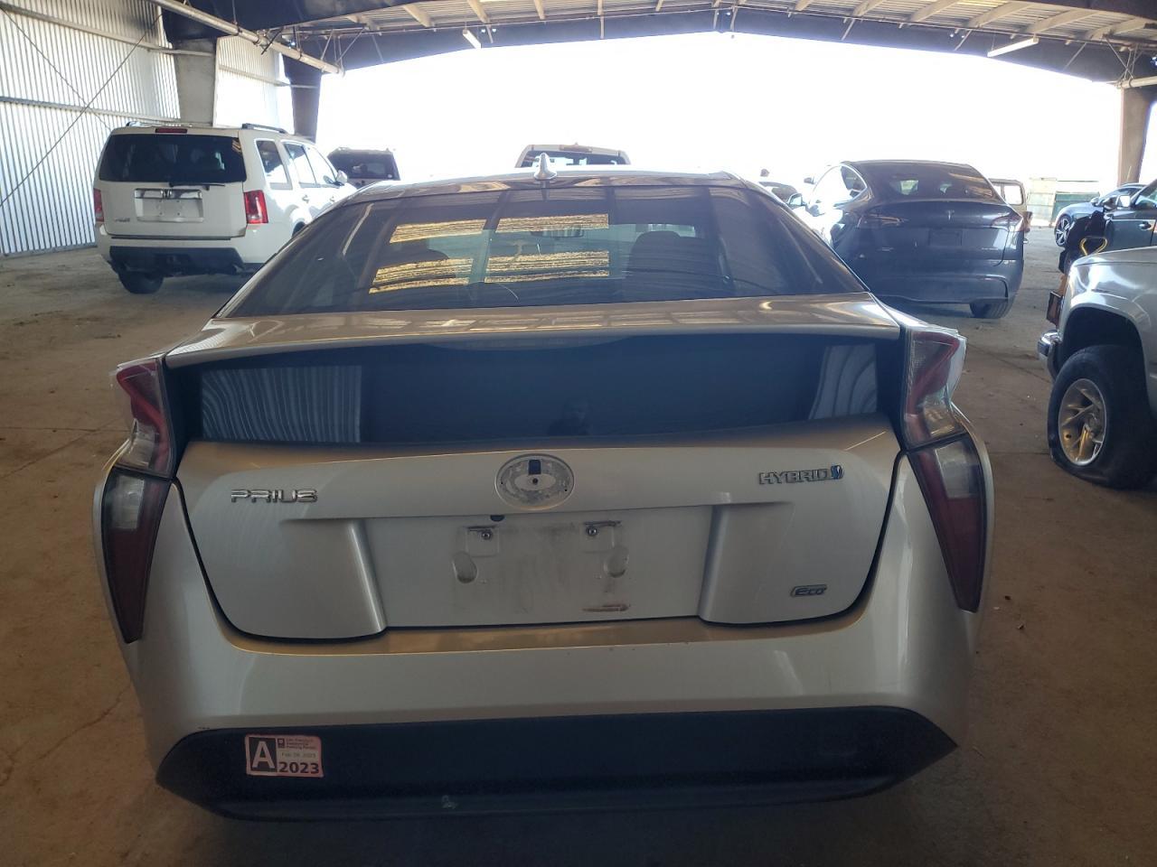 2016 TOYOTA PRIUS - Фото 6