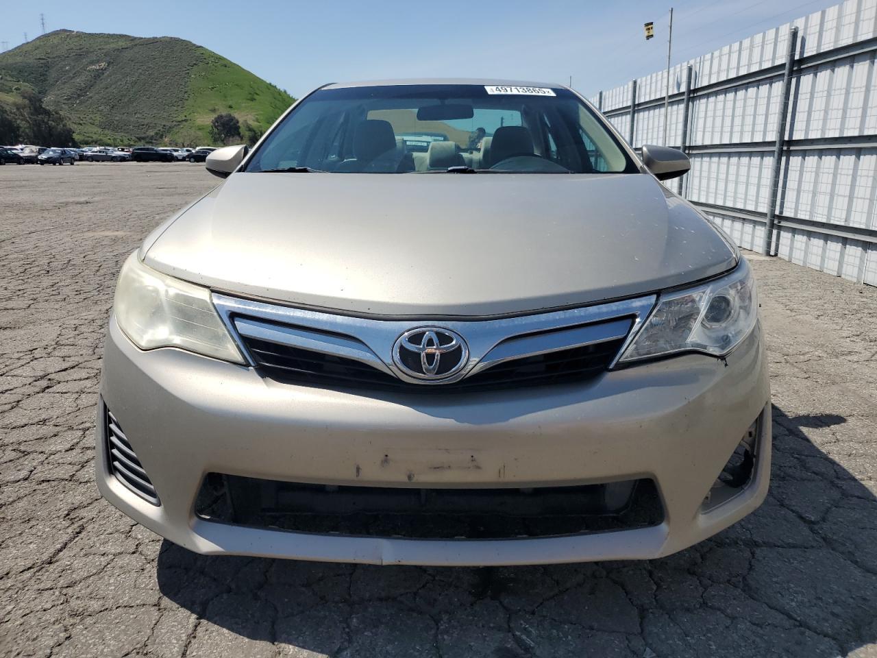 2014 TOYOTA CAMRY L - Image 5