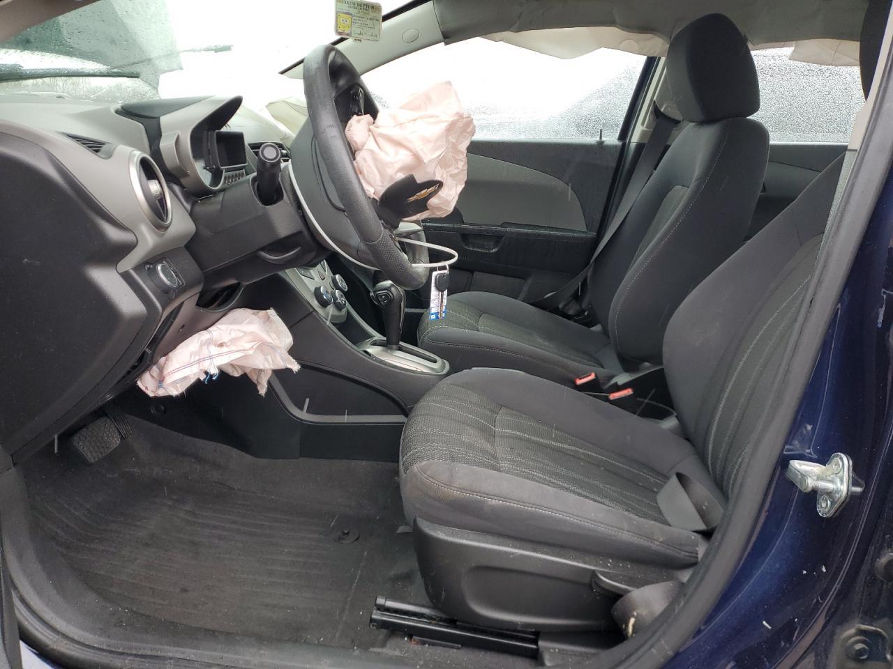 2016 CHEVROLET SONIC LT - Image 7