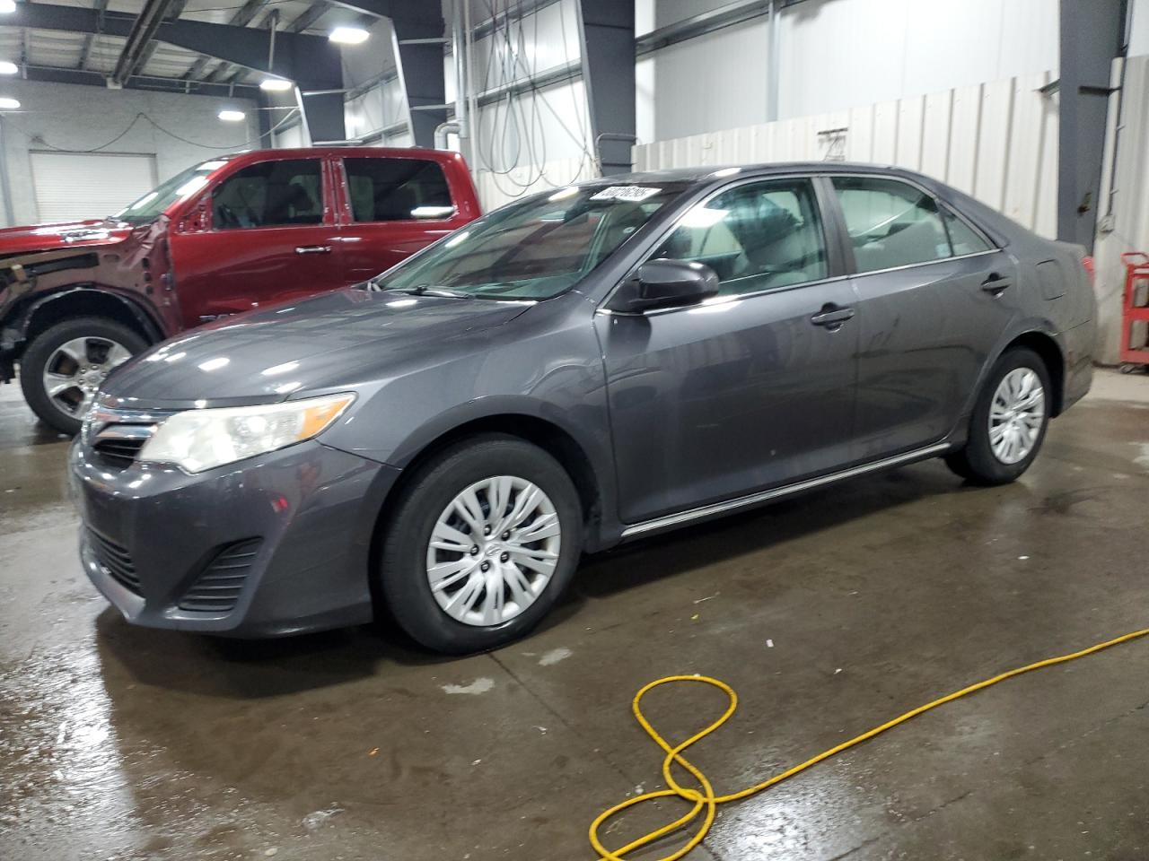 2013 TOYOTA CAMRY L