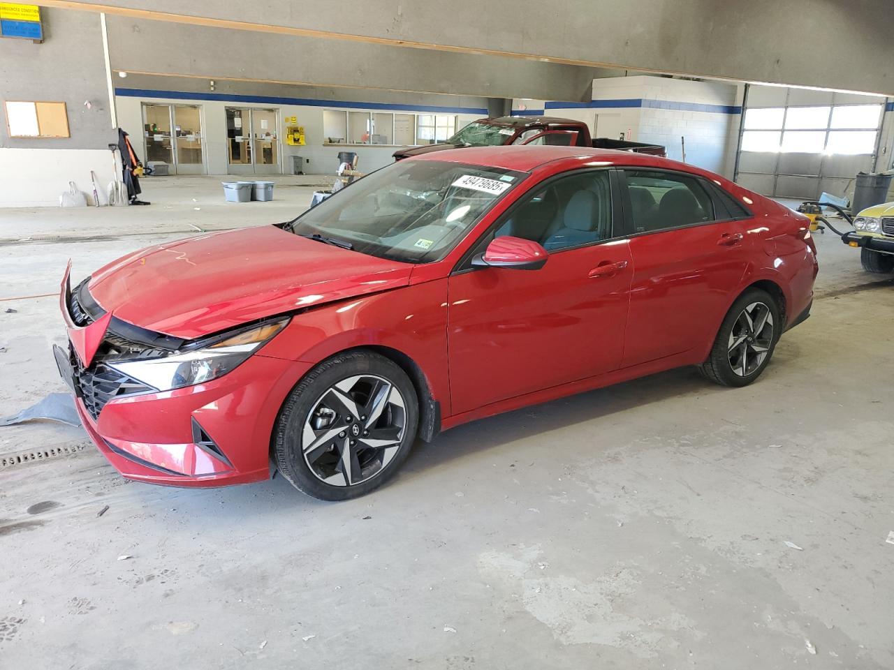 2023 HYUNDAI ELANTRA SE
