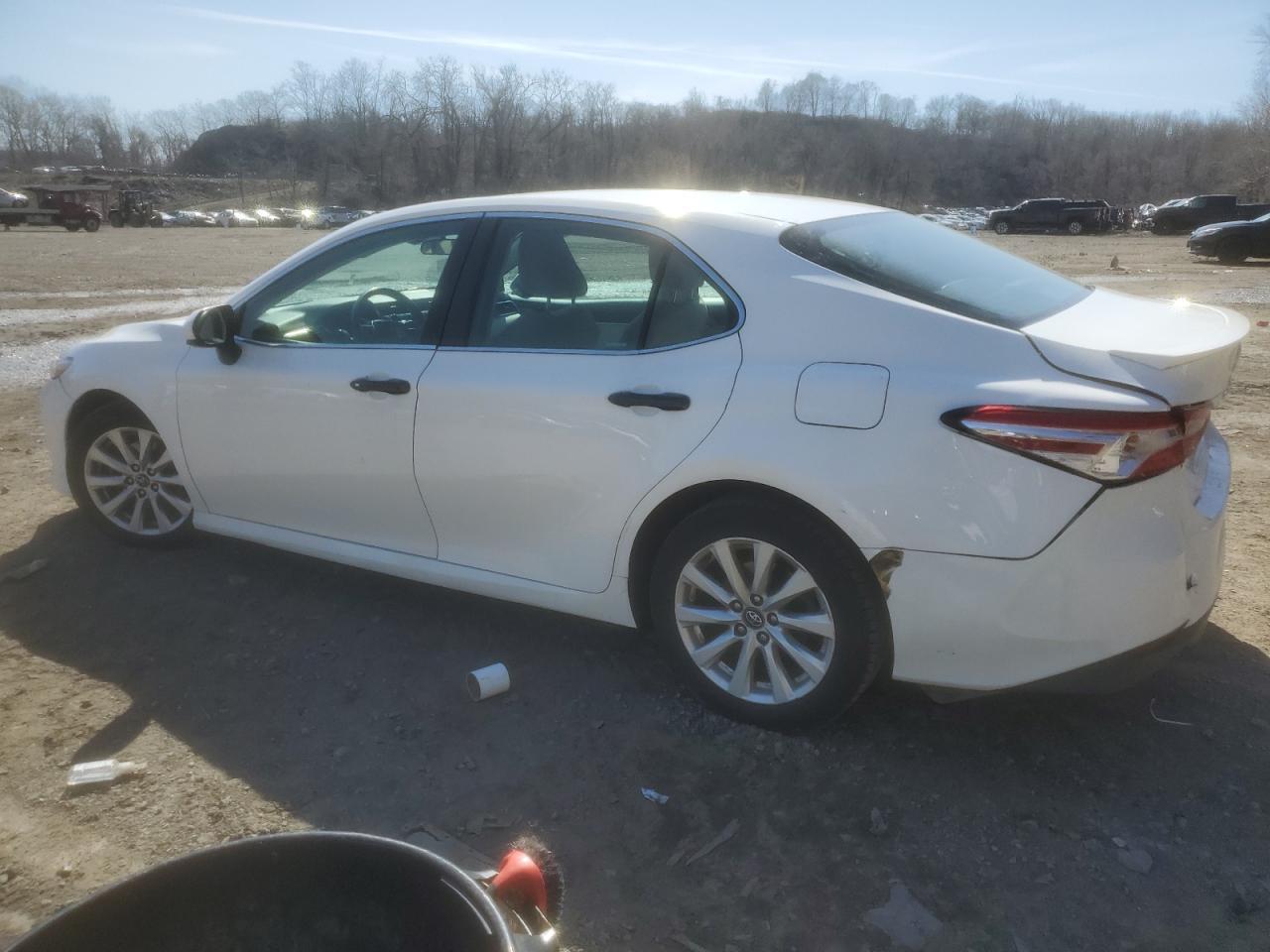 2018 TOYOTA CAMRY L - Image 2