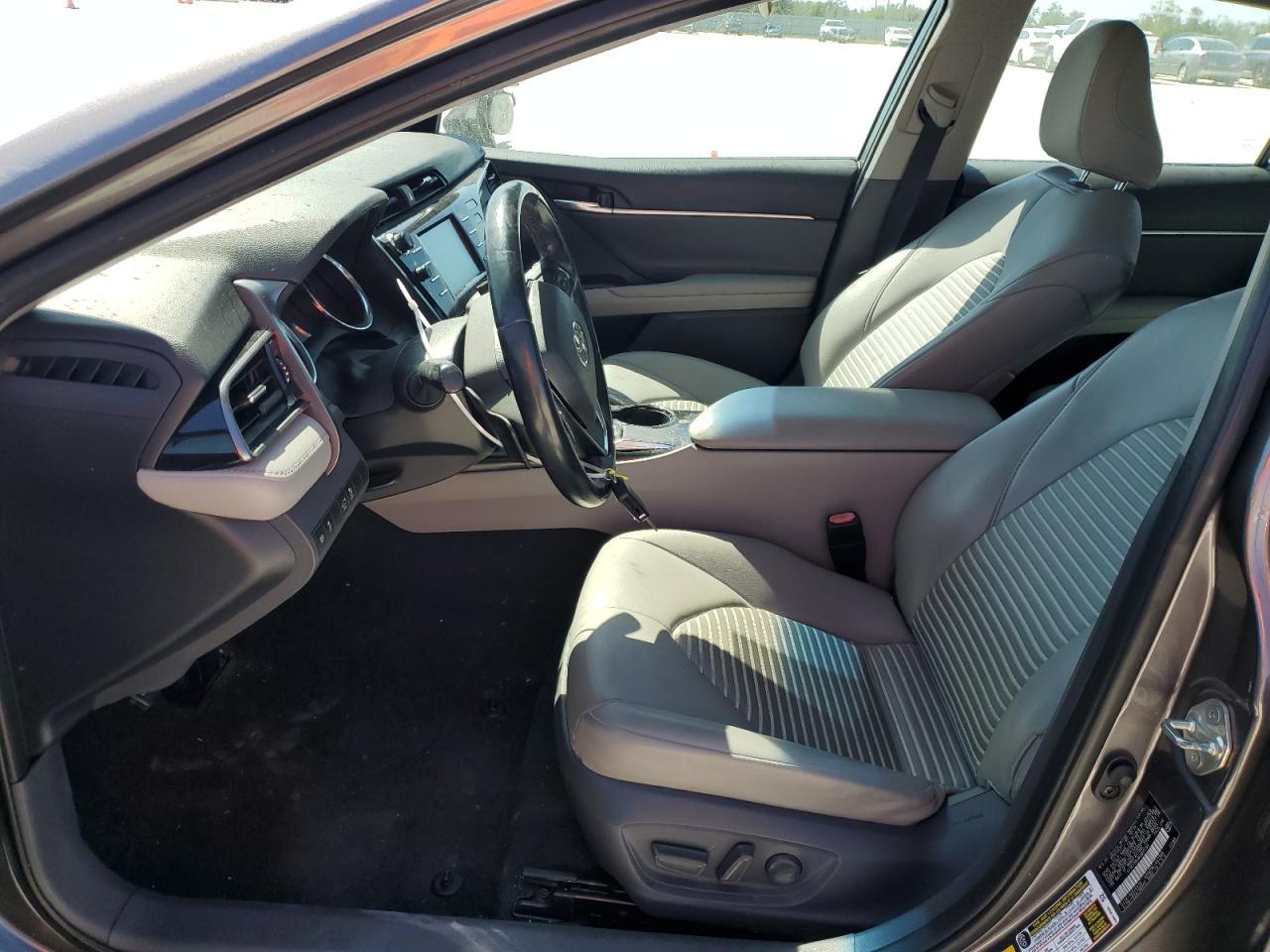 2019 TOYOTA CAMRY L - Image 7