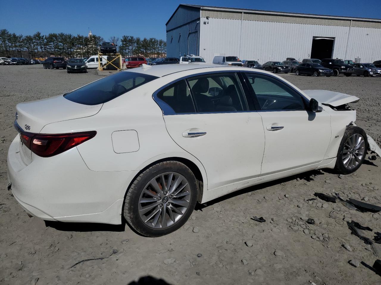 2019 INFINITI Q50 LUXE - Image 3