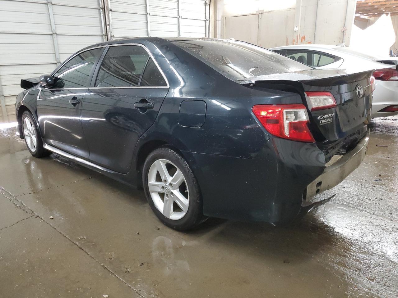 2014 TOYOTA CAMRY L - Image 2
