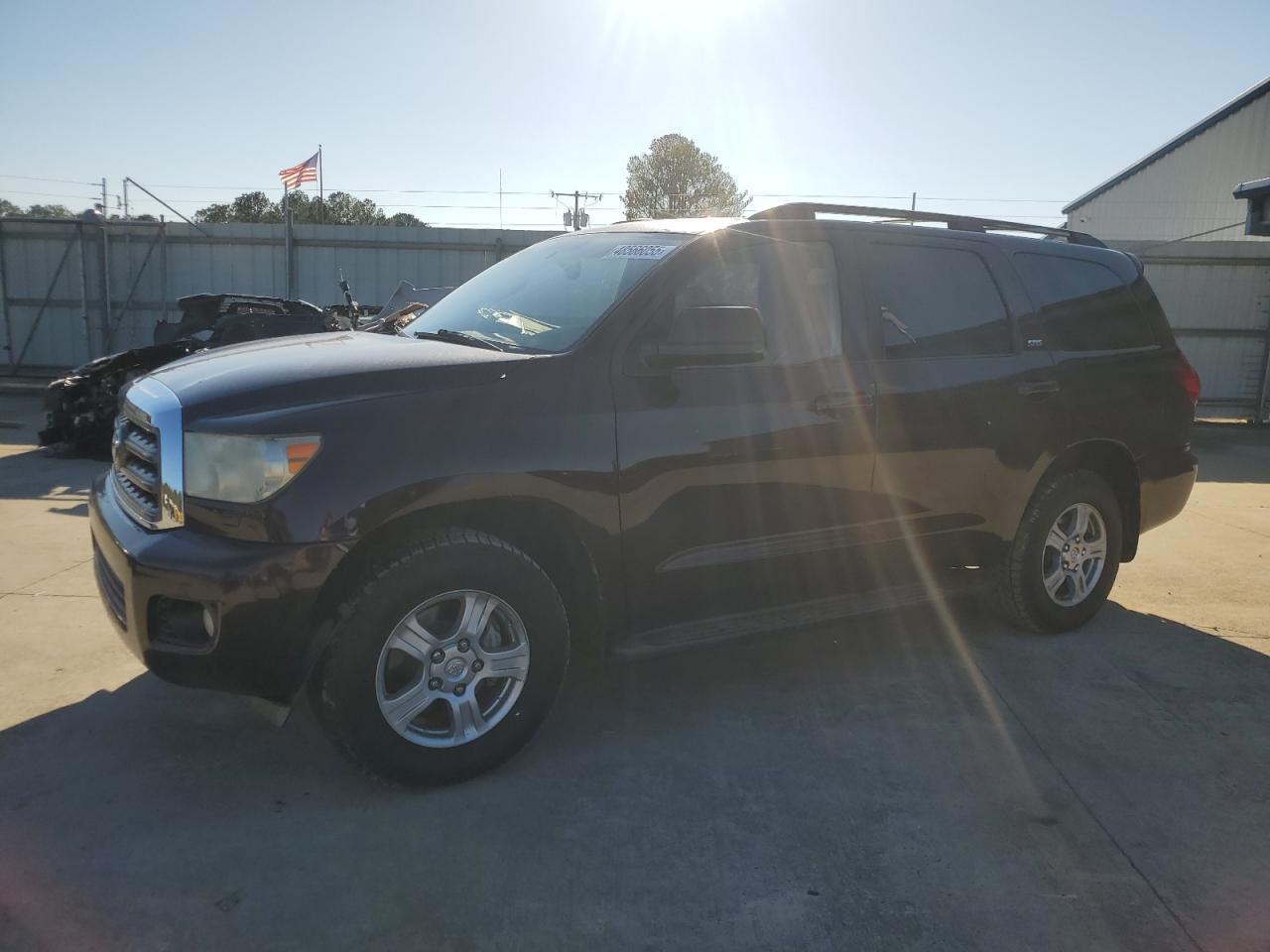 2012 TOYOTA SEQUOIA SR