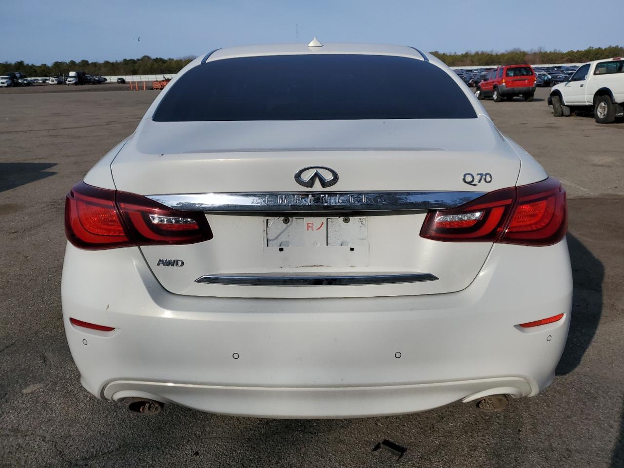 2015 INFINITI Q70 3.7 - Image 6