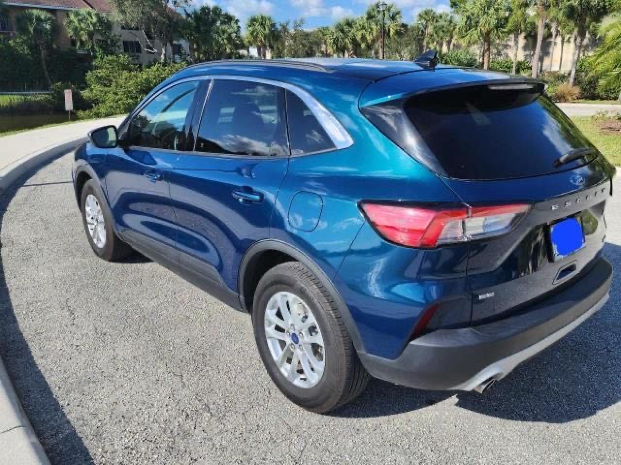 2020 FORD ESCAPE SE - Фото 3