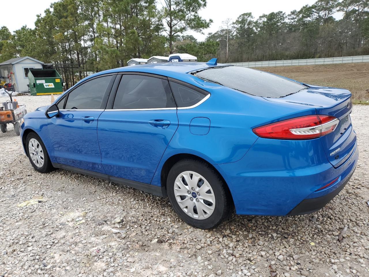 2020 FORD FUSION S - Image 2
