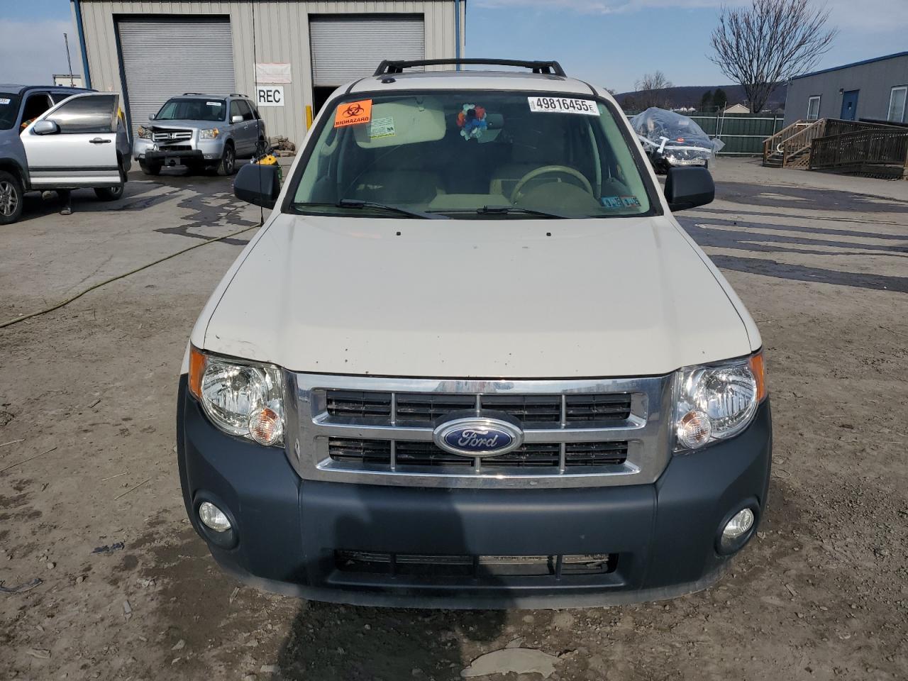 2012 FORD ESCAPE XLT - Image 5