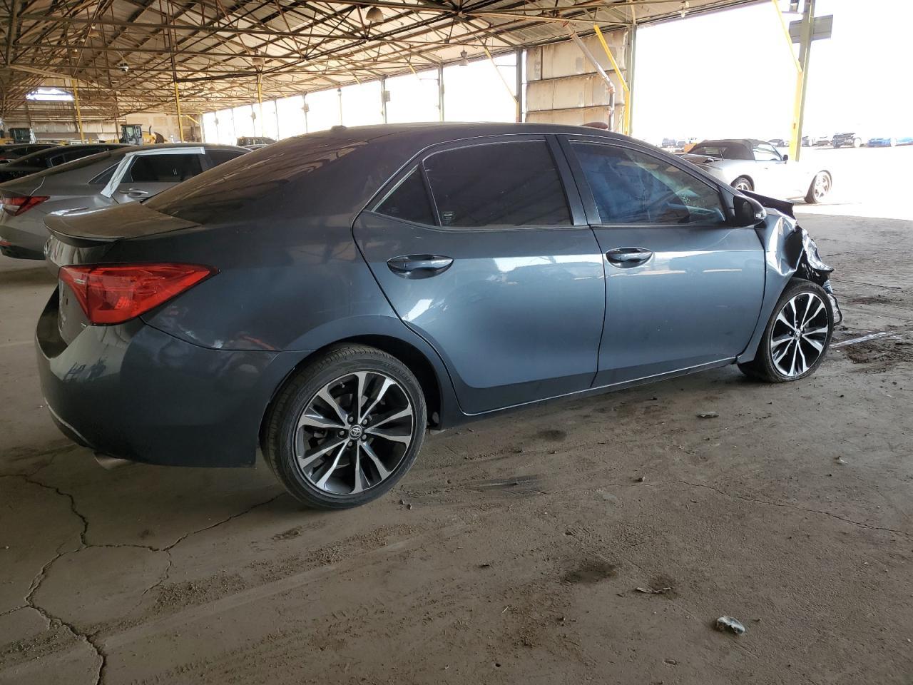 2018 TOYOTA COROLLA L - Image 3