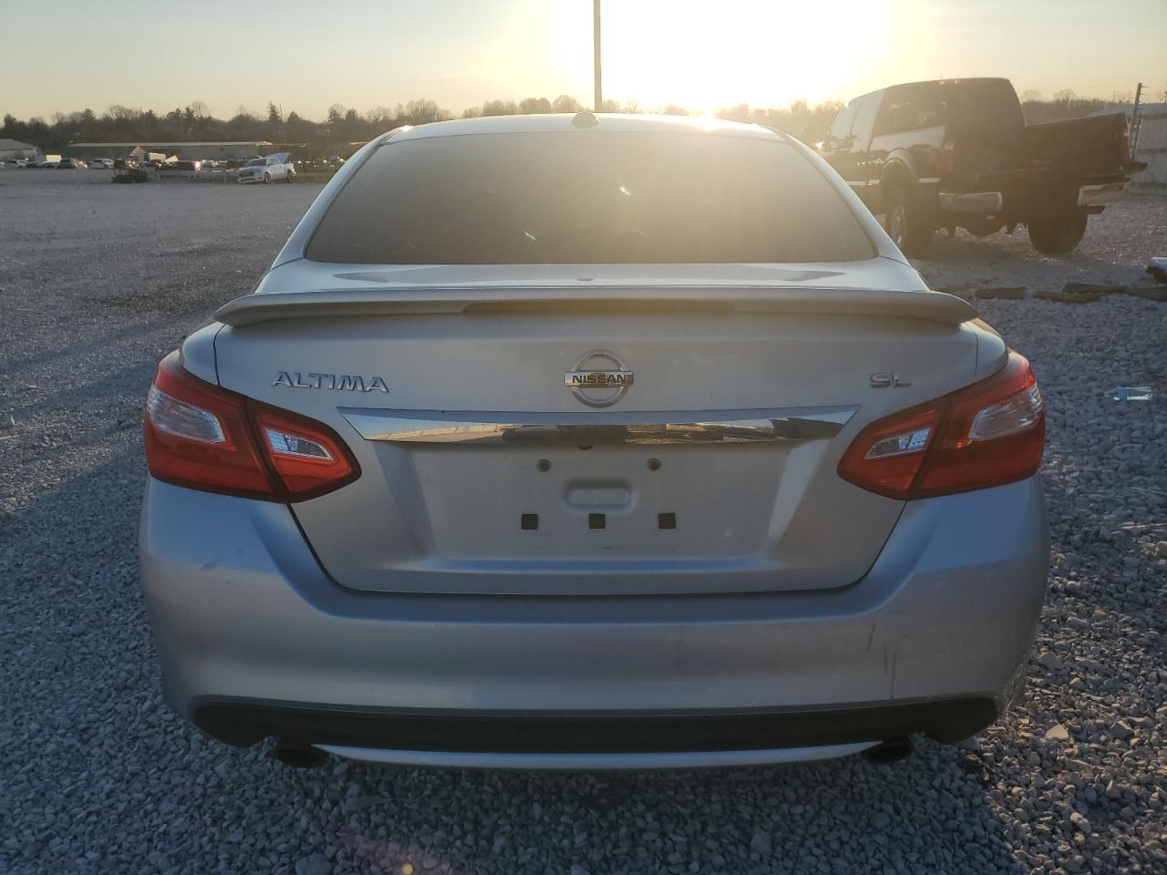 2016 NISSAN ALTIMA 2.5 - Фото 6