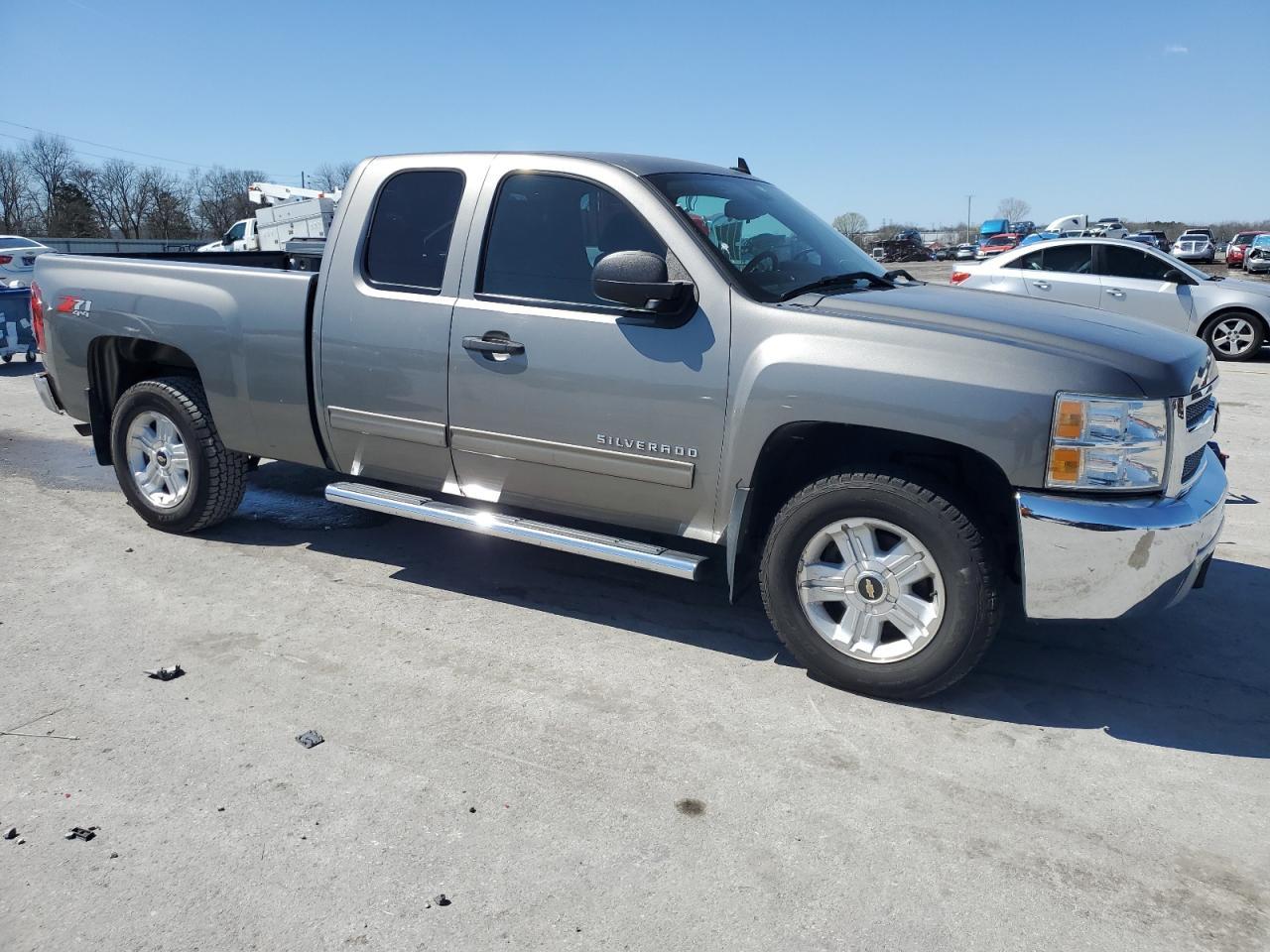 2013 CHEVROLET SILVERADO - Фото 4