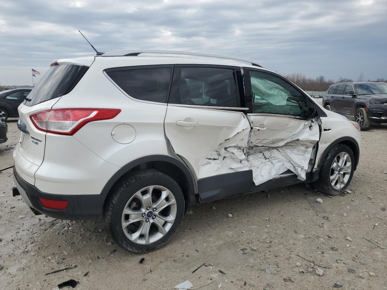 2015 FORD ESCAPE TIT - Image 3