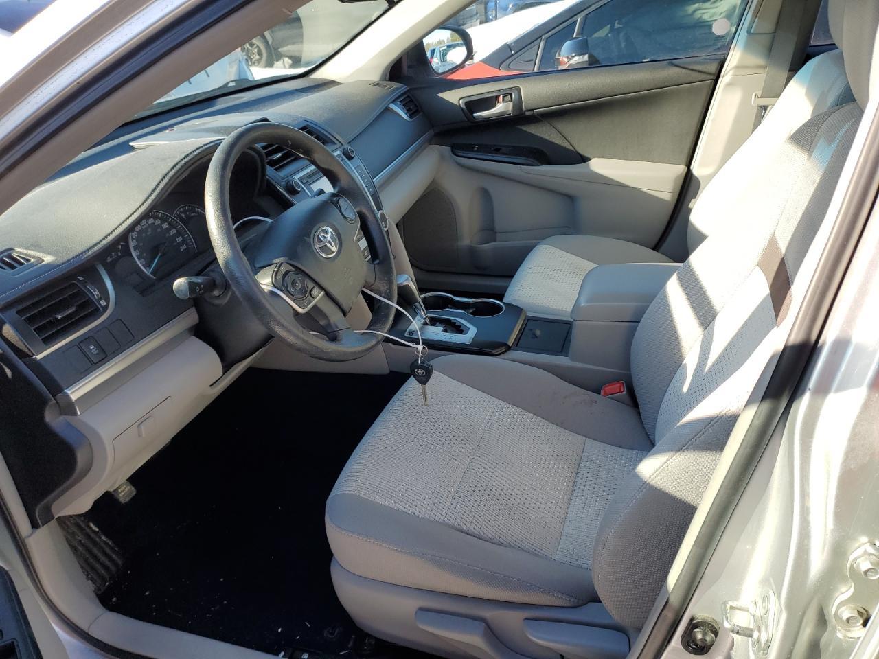 2013 TOYOTA CAMRY L - Фото 7