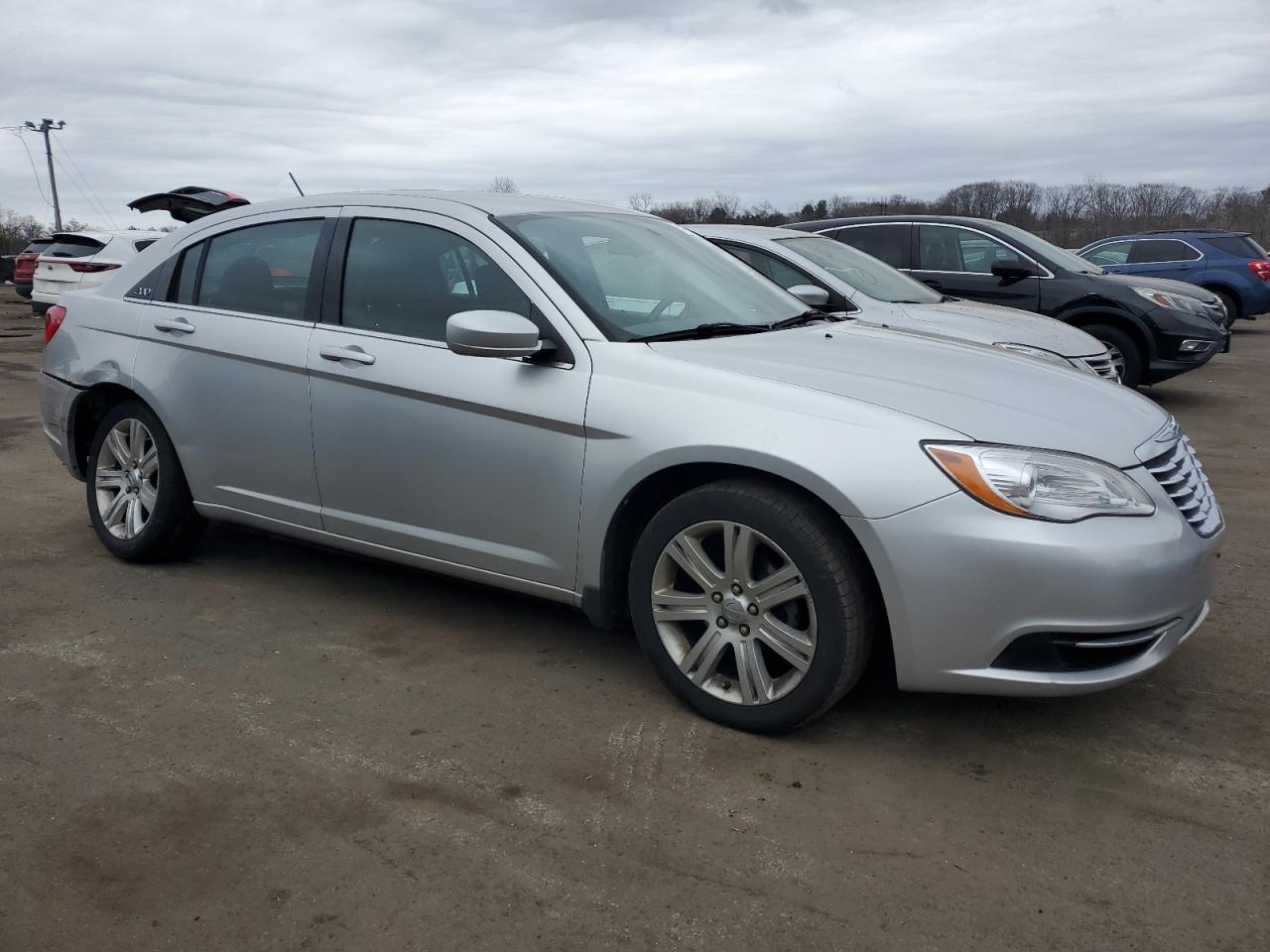 2012 CHRYSLER 200 - Image 4