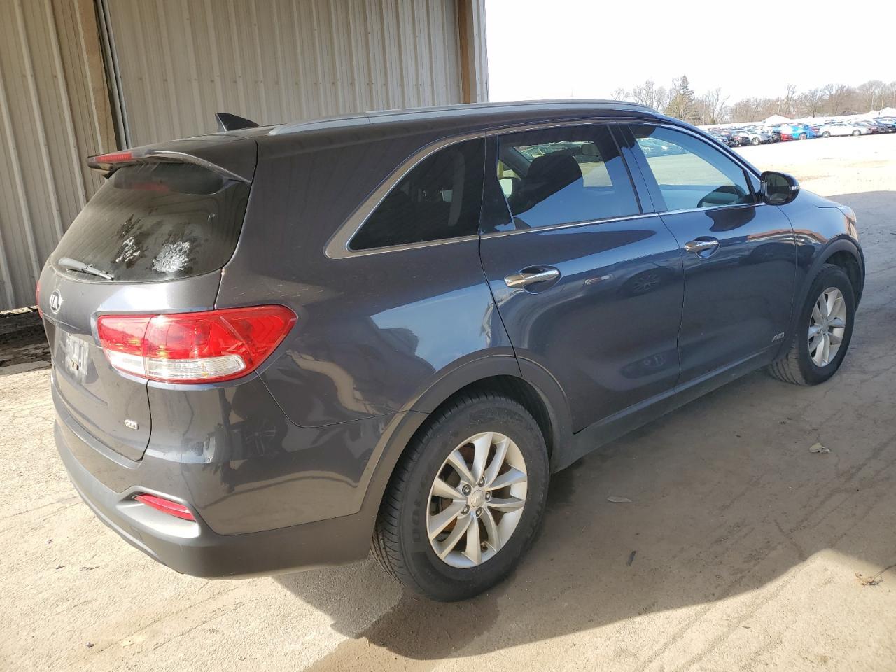 2016 KIA SORENTO LX - Image 3