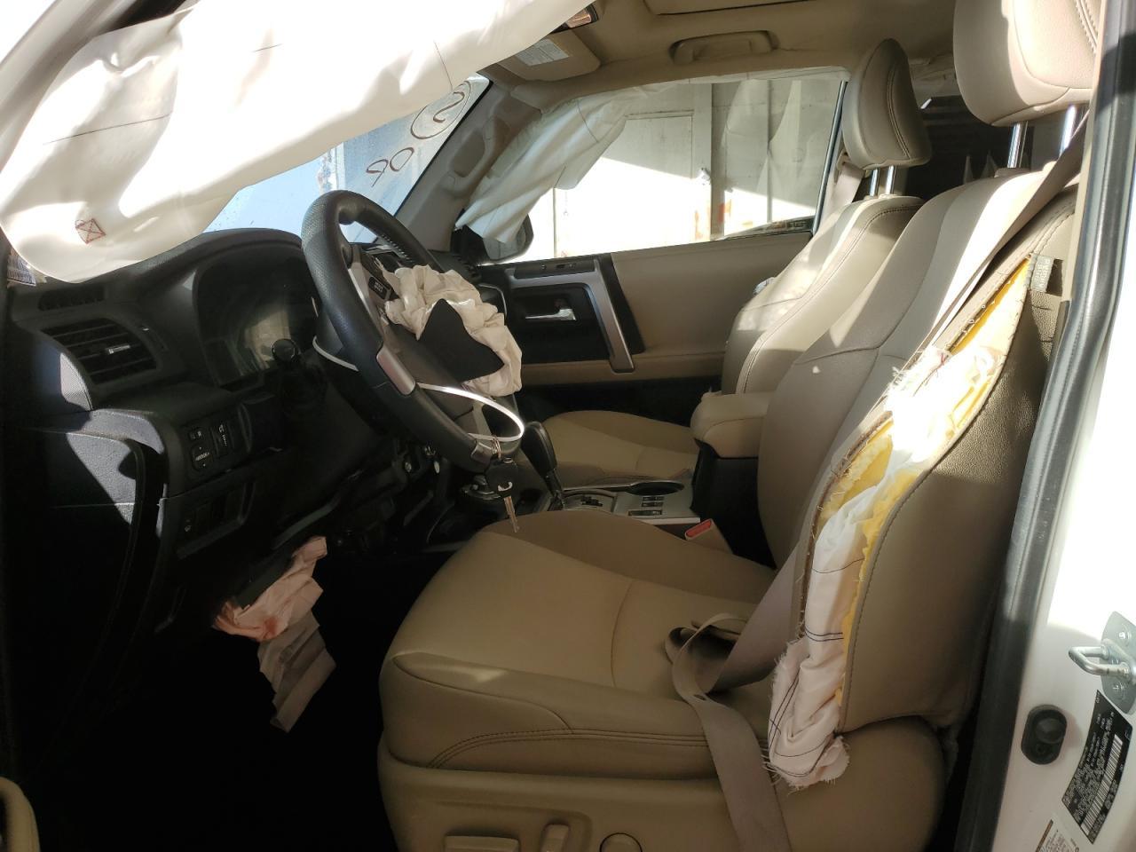 2019 TOYOTA 4RUNNER SR - Image 7