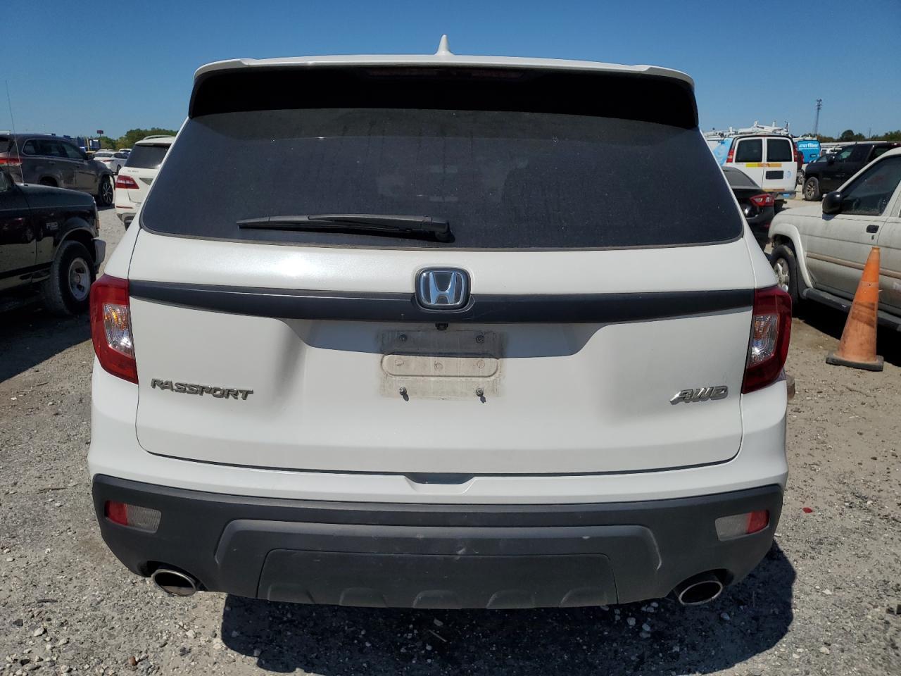 2021 HONDA PASSPORT E - Фото 6
