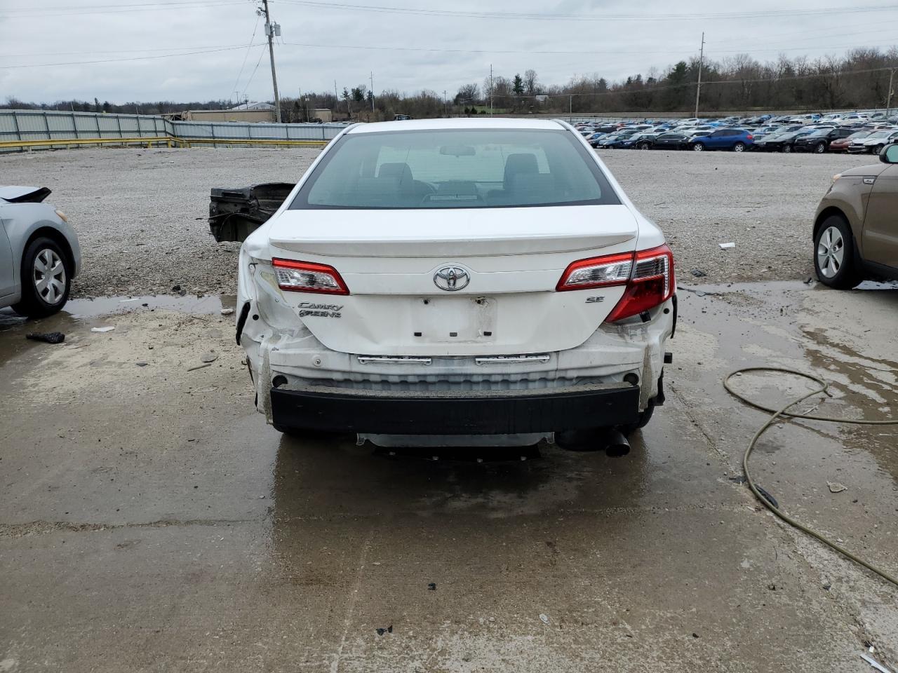 2013 TOYOTA CAMRY L - Фото 6