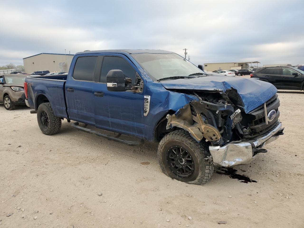 2022 FORD F250 SUPER - Фото 4
