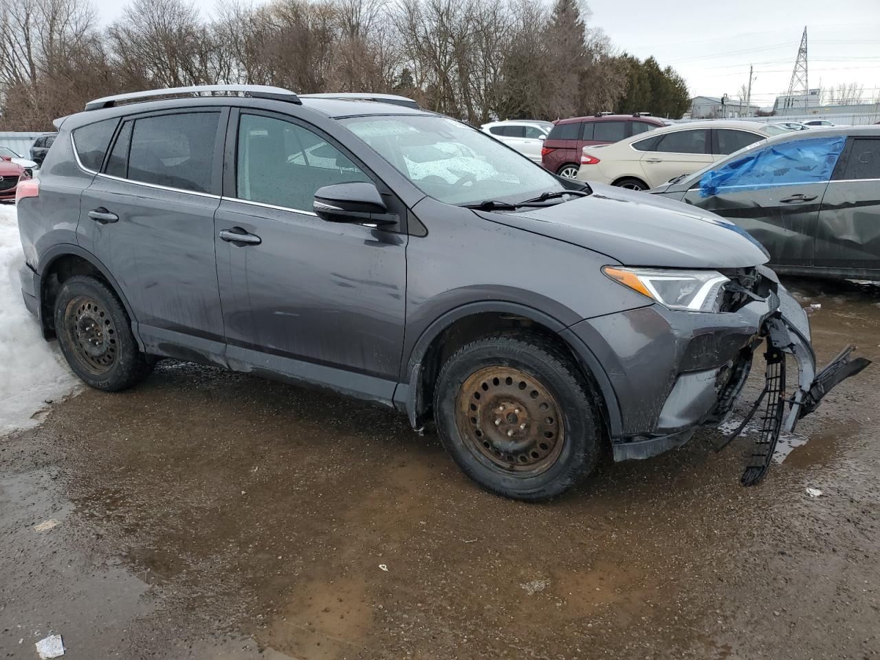 2018 TOYOTA RAV4 LE - Image 4